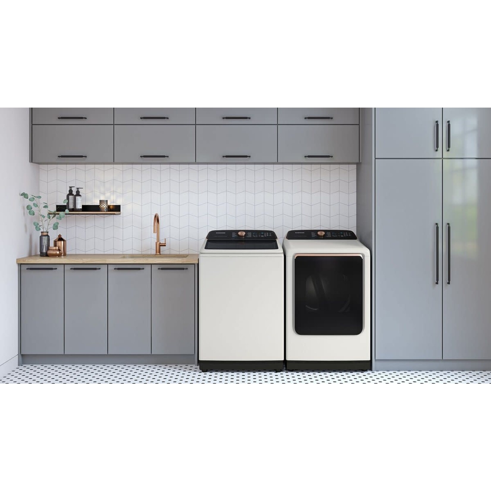 SAMSUNG #DVG55A7300E 7.4 cu. ft. Vented Gas Dryer with Steam Sanitize+ in Ivory