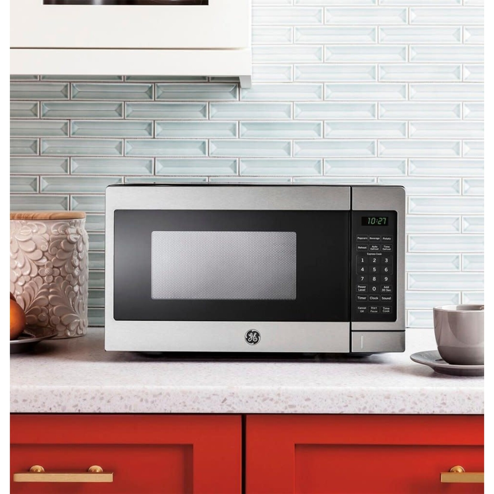 GE #JES1072SHSS GE - 0.7 Cu. Ft. Compact Microwave - Stainless Steel