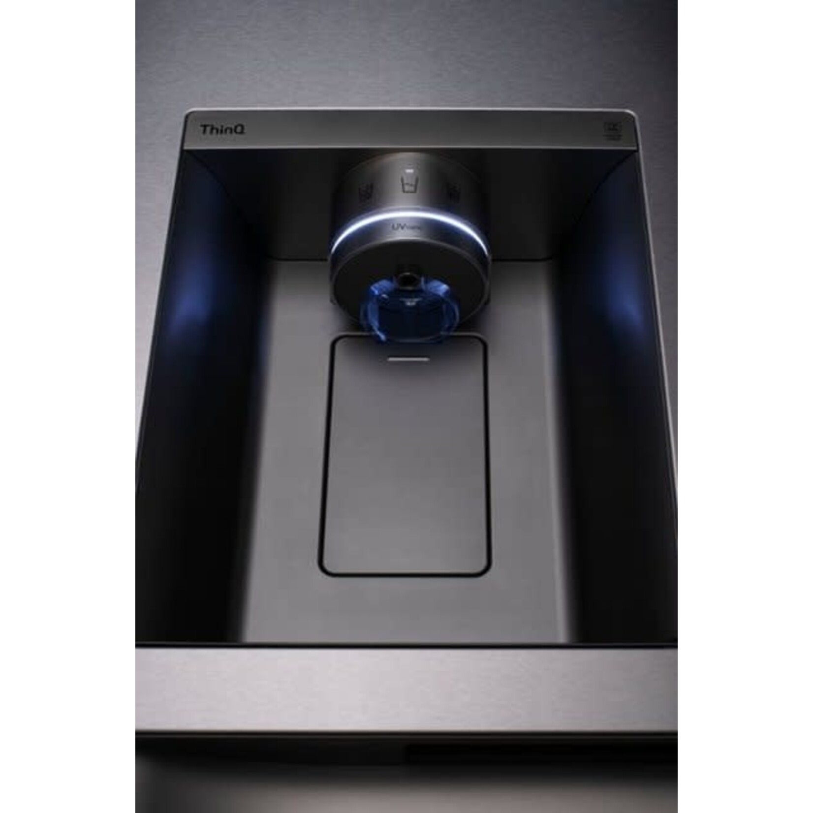 LG #LRSOS2706S - LG InstaView Craft Ice 27.1-cu ft Smart Side-by-Side Refrigerator with Dual Ice Maker (Printproof Stainless Steel) ENERGY STAR