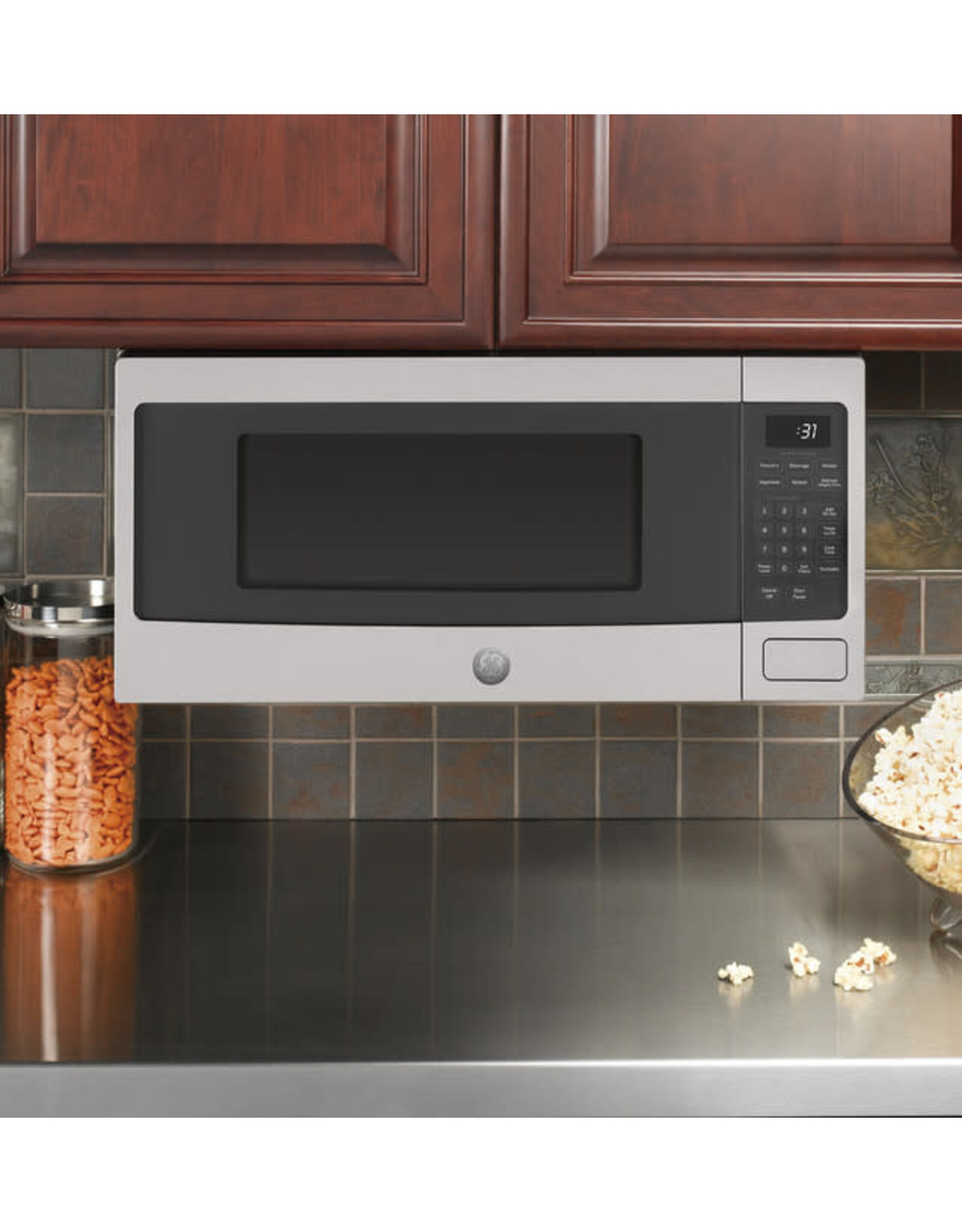 GE GE Profile™ 1.1 Cu. Ft. Countertop Microwave Oven