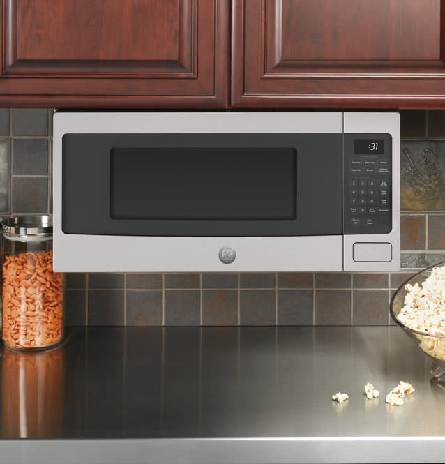 GE Profile™ 1.1 Cu. Ft. Countertop Microwave Oven Black Friday
