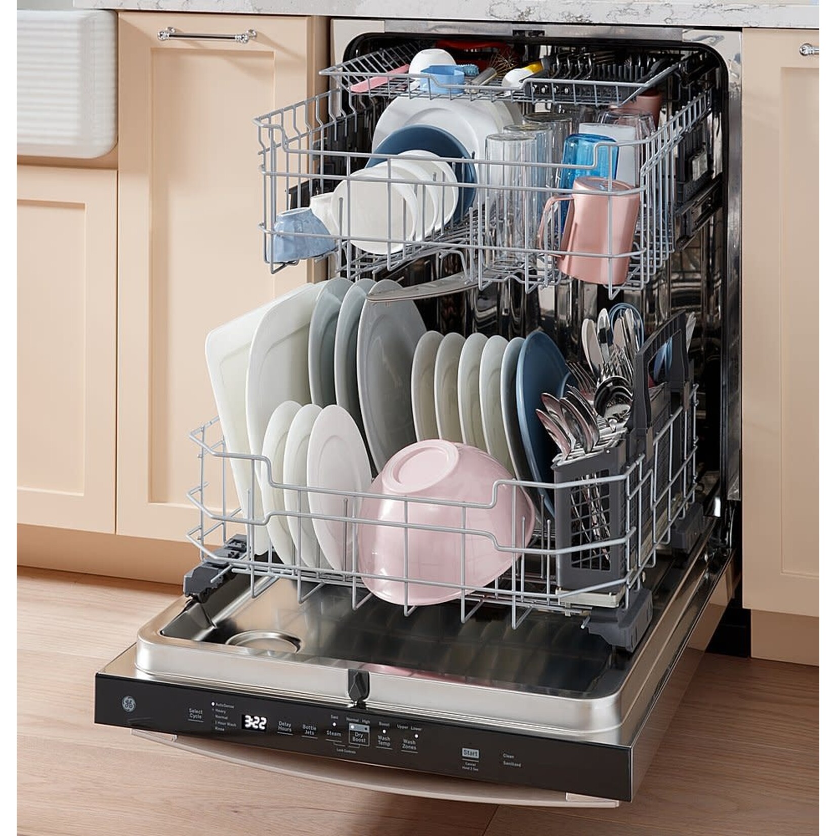 GE #*GDP670SYVFS GE® ENERGY STAR® Fingerprint Resistant Top Control with Stainless Steel Interior Dishwasher with Sanitize Cycle
