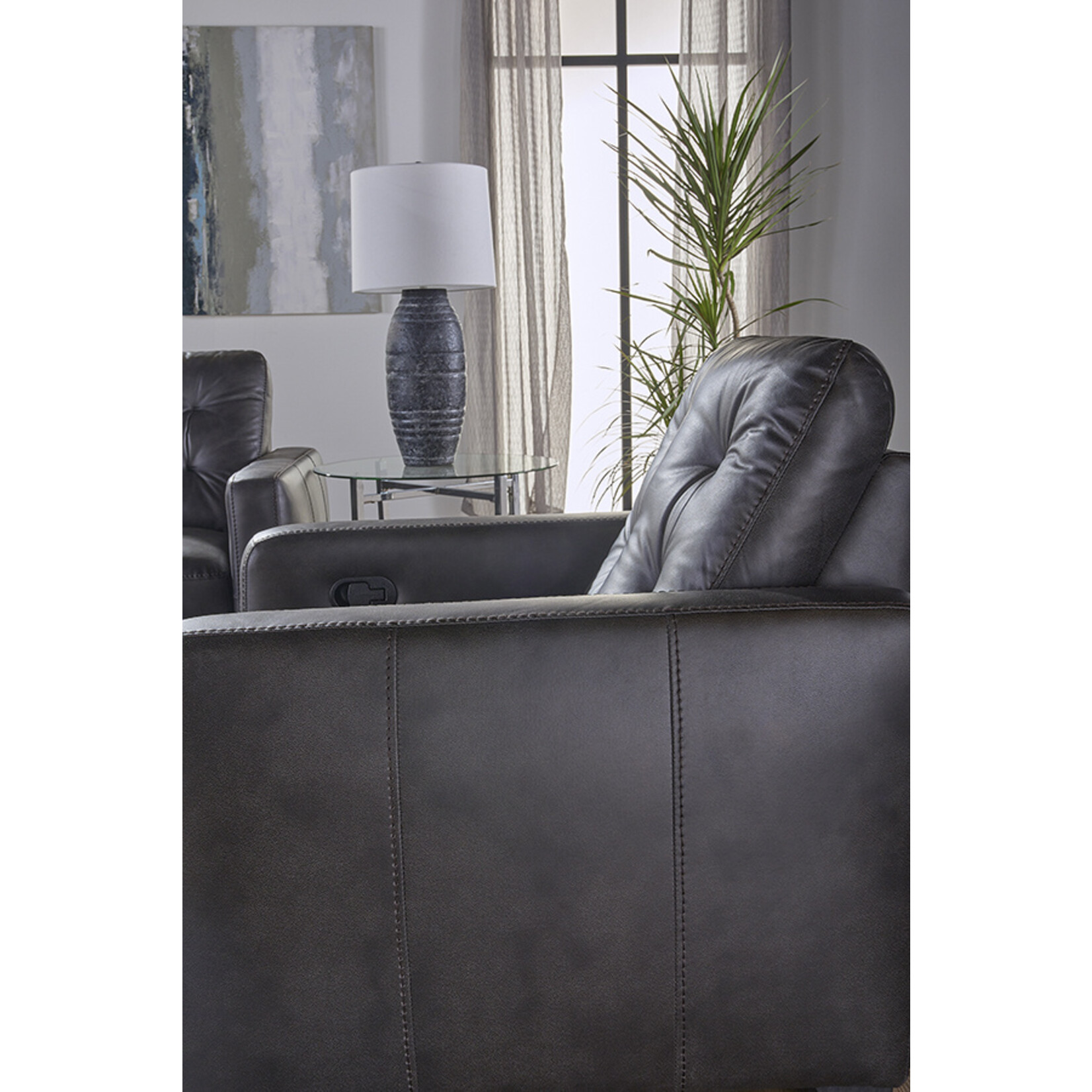 Hughes Furniture Hughes Furniture Dbl Reclining Chair in Sheath Walnut