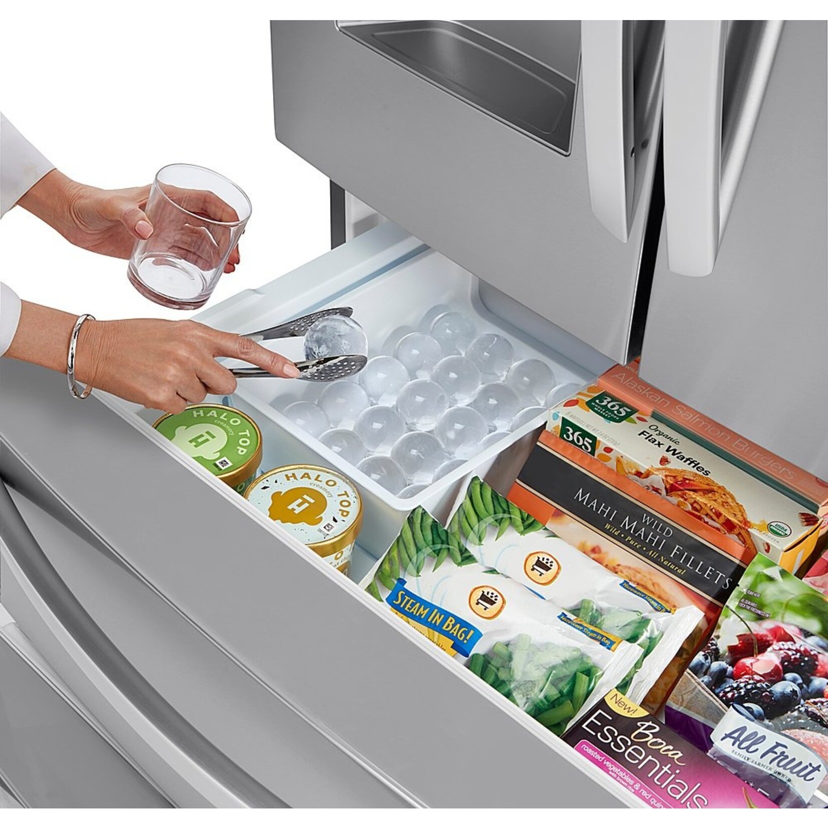 LG LG 28 Cu. Ft. 4 Door French Door Smart Refrigerator with Dual Ice with Craft Ice and Double Freezer in Stainless Steel