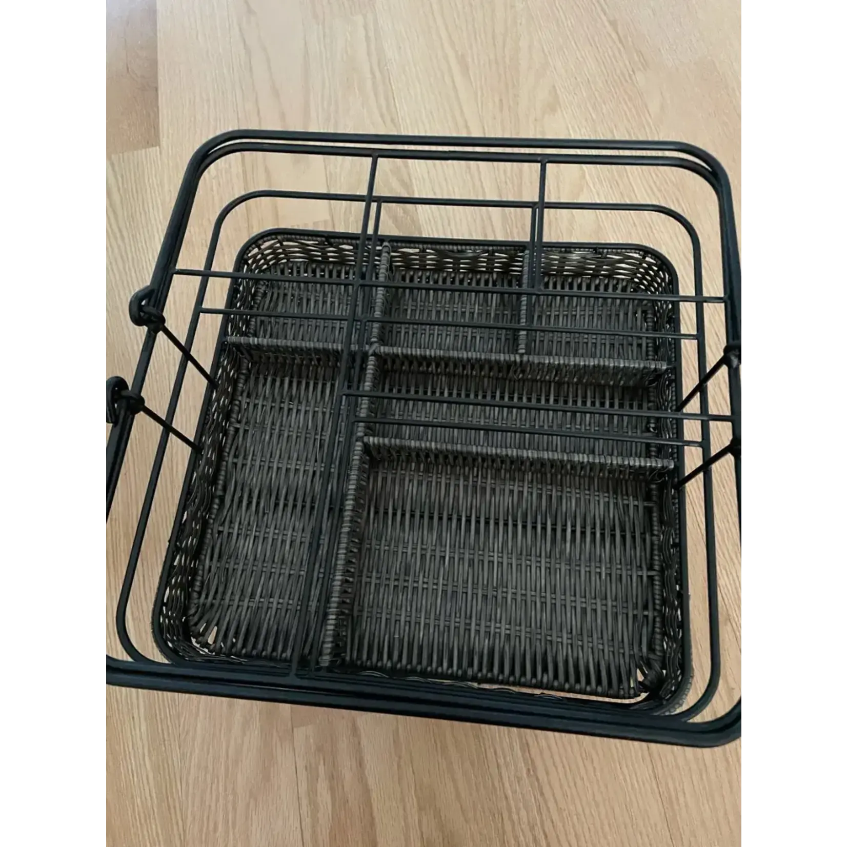 1501551 MESA Metal & Woven Serving Caddy Organizer