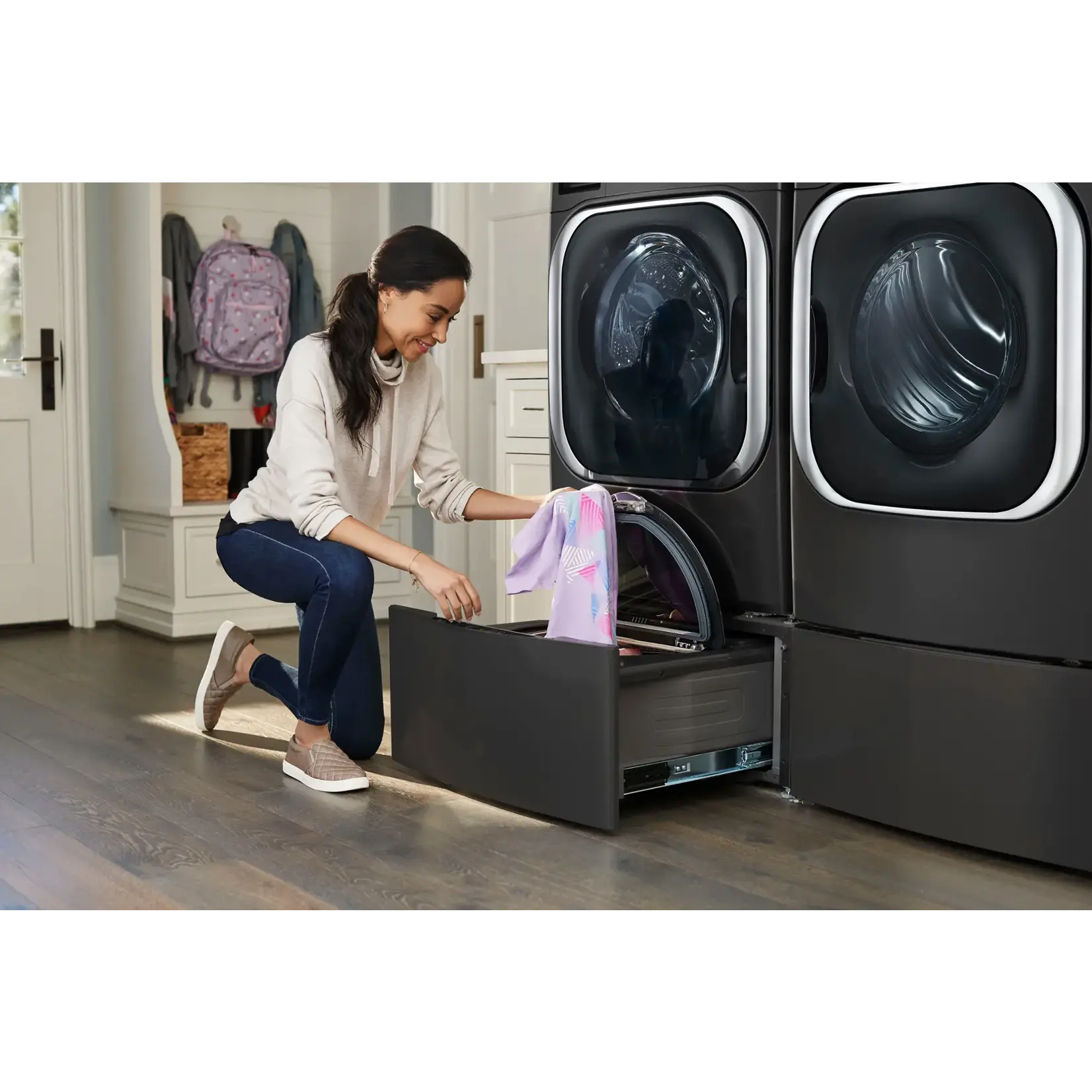 LG #*WD200CB 1.0 cu. ft. LG SideKick™ Pedestal Washer, LG TWINWash™ Compatible