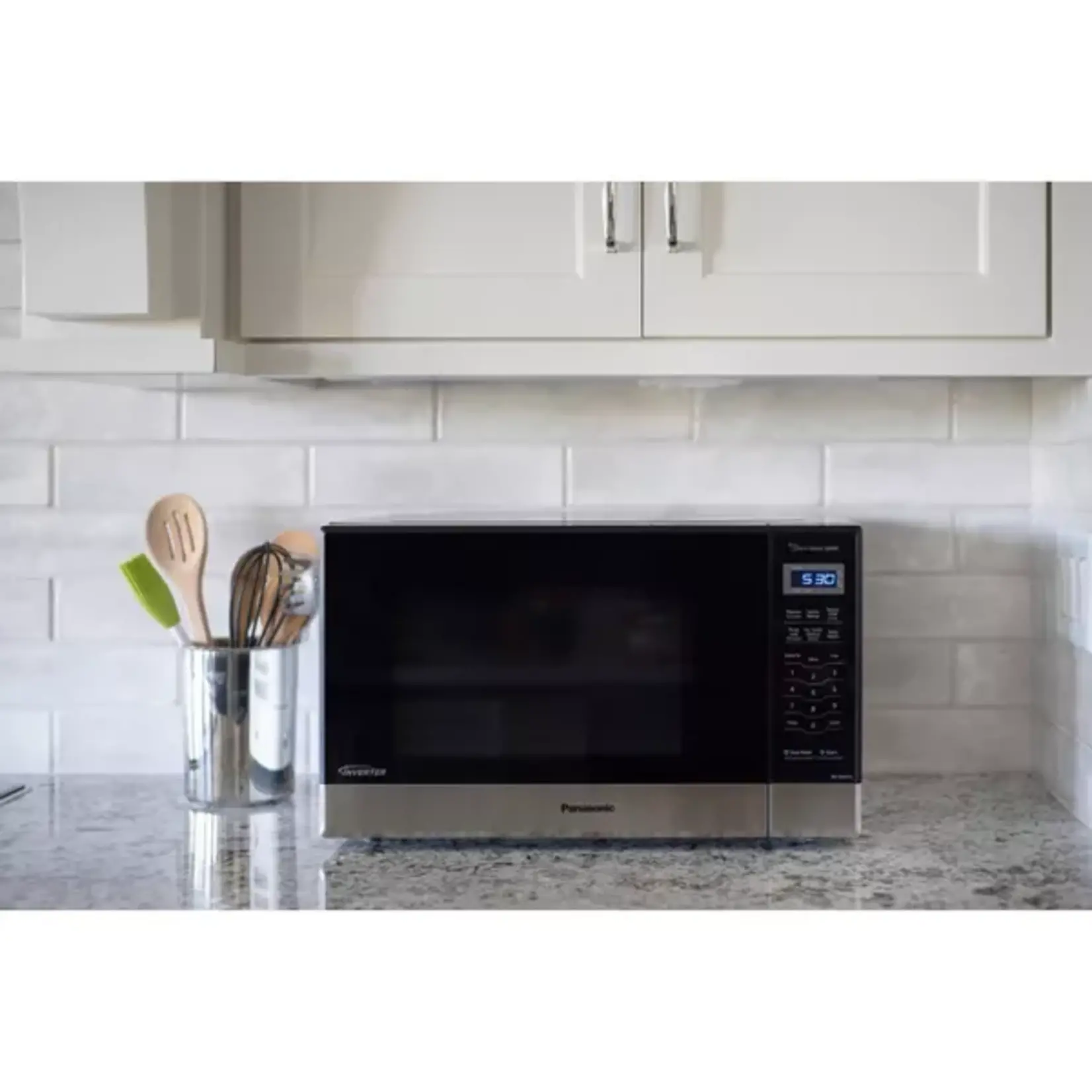 #NN-SN67HS Panasonic 1.2 Inverter Microwave - Stainless Steel NN-SN67HS: Countertop, 1200W, 12 Programs, Digital Display