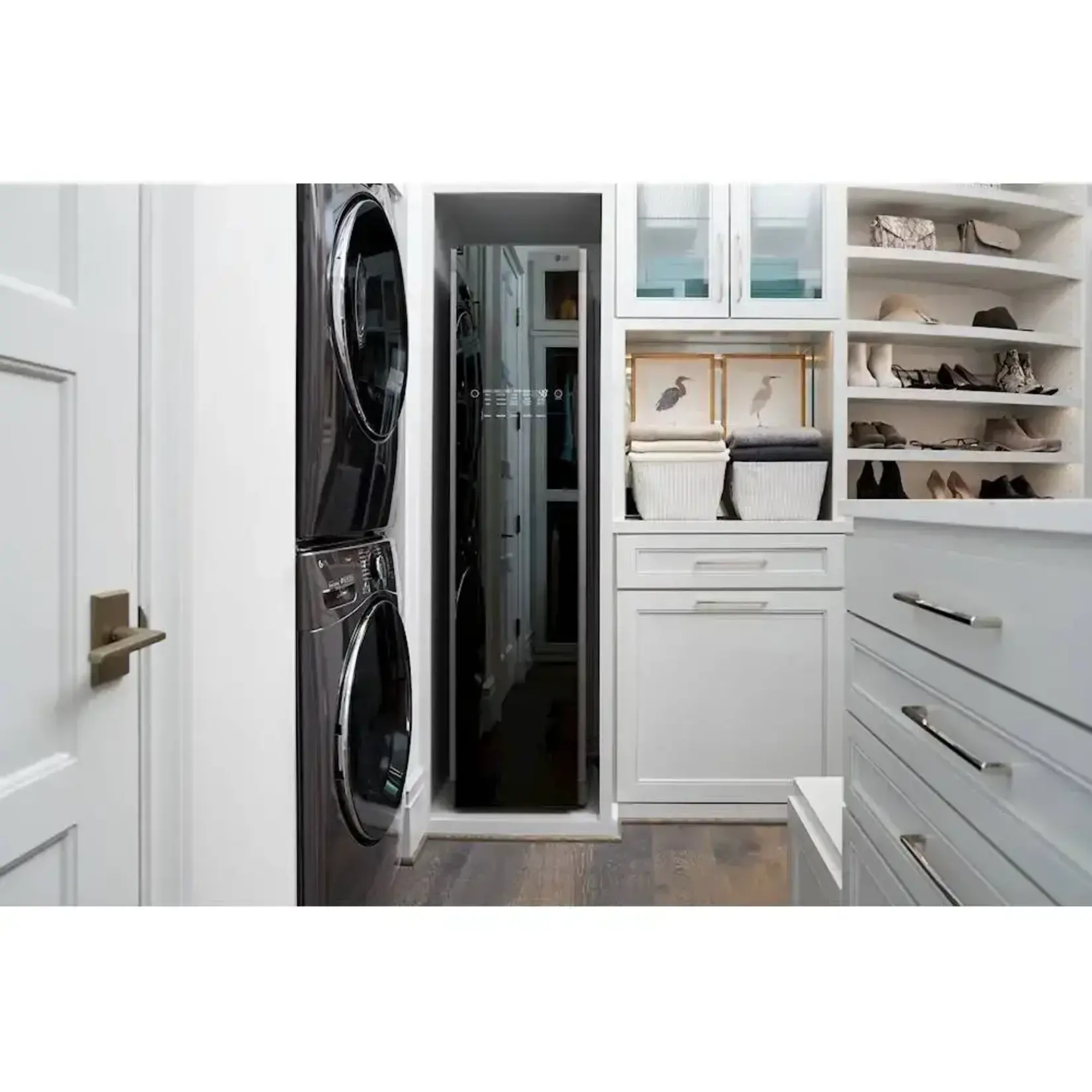 LG #S3MFBN - LG Styler SMART Steam Closet in Mirrored Finish with TrueSteam Technology and Moving Hangers