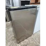 VISSANI HVAR43GSE- Vissani 4.3 cu ft Stainless Steel Mini Fridge
