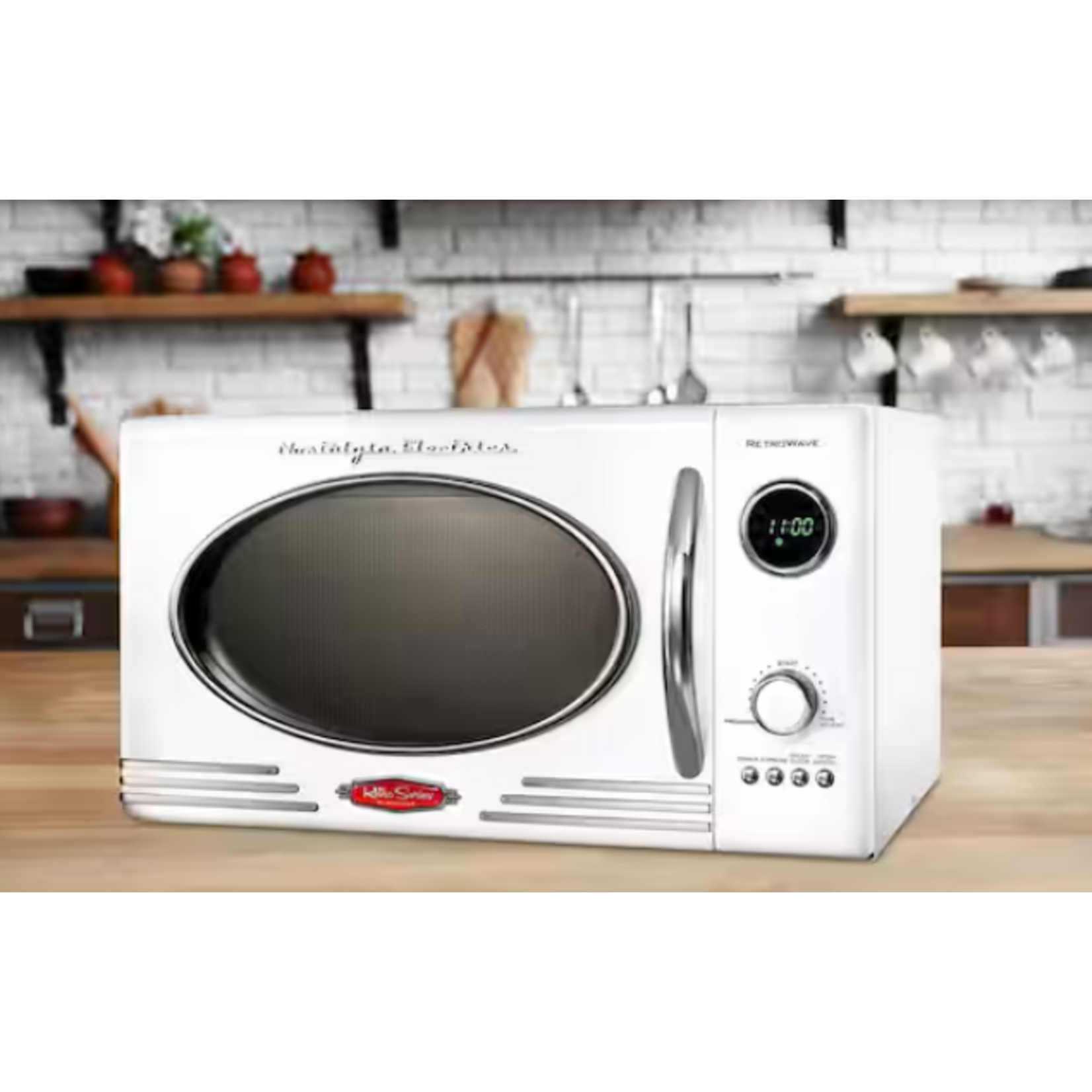 Retro Series 19.5 in. Wide 0.9 cu. ft. 800-Watt Countertop Microwave in White
