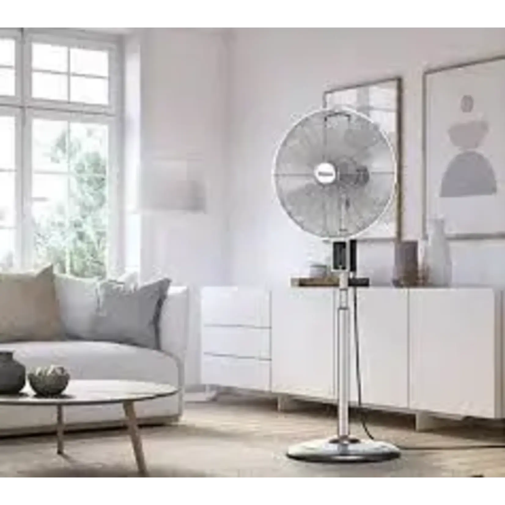 Holmes 16 in. Digital Oscillating 3-Speed Stand Fan with Remote Control White