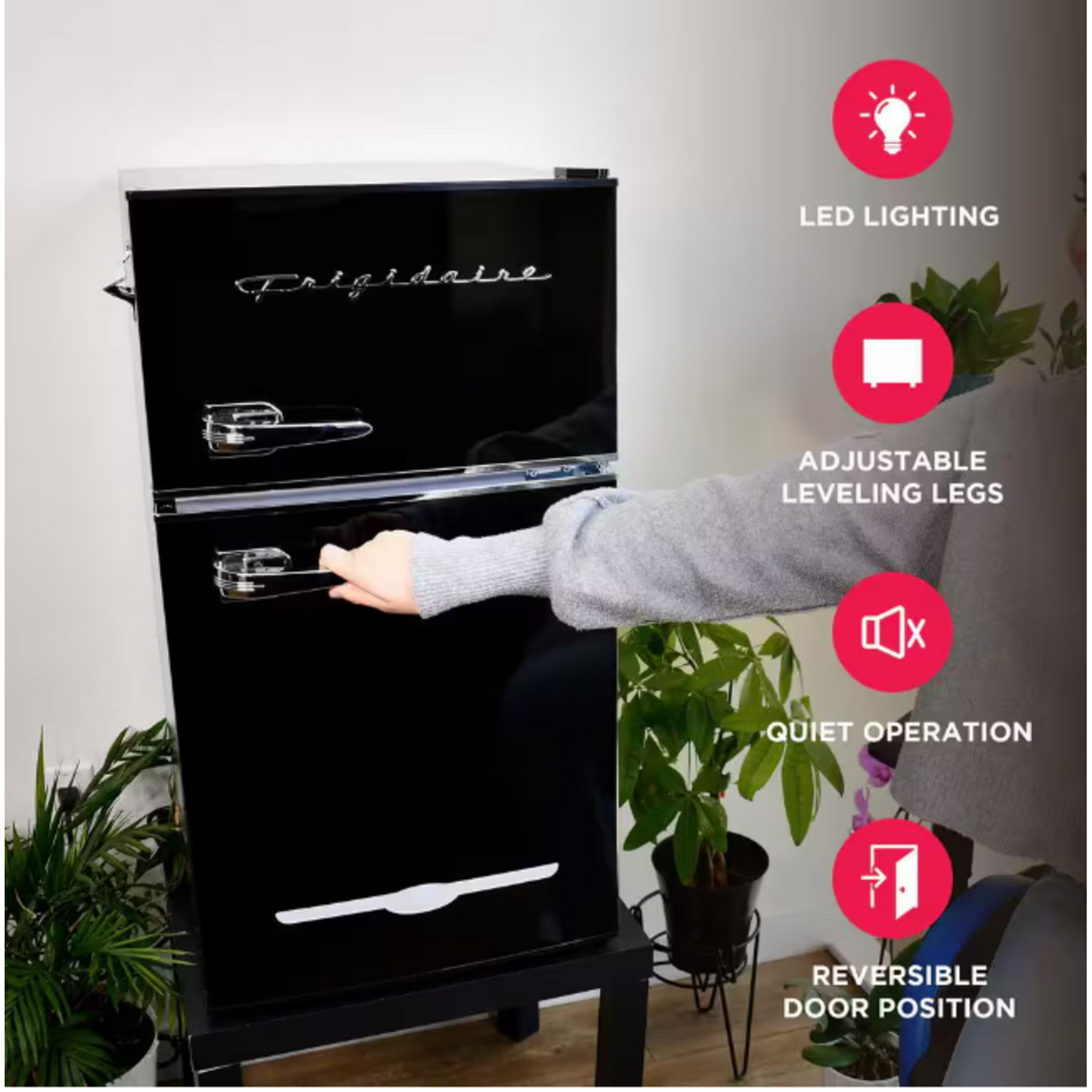 EFR840-BLACKCOM   3.1 cu. ft. 2 Door Retro Mini Fridge in Black