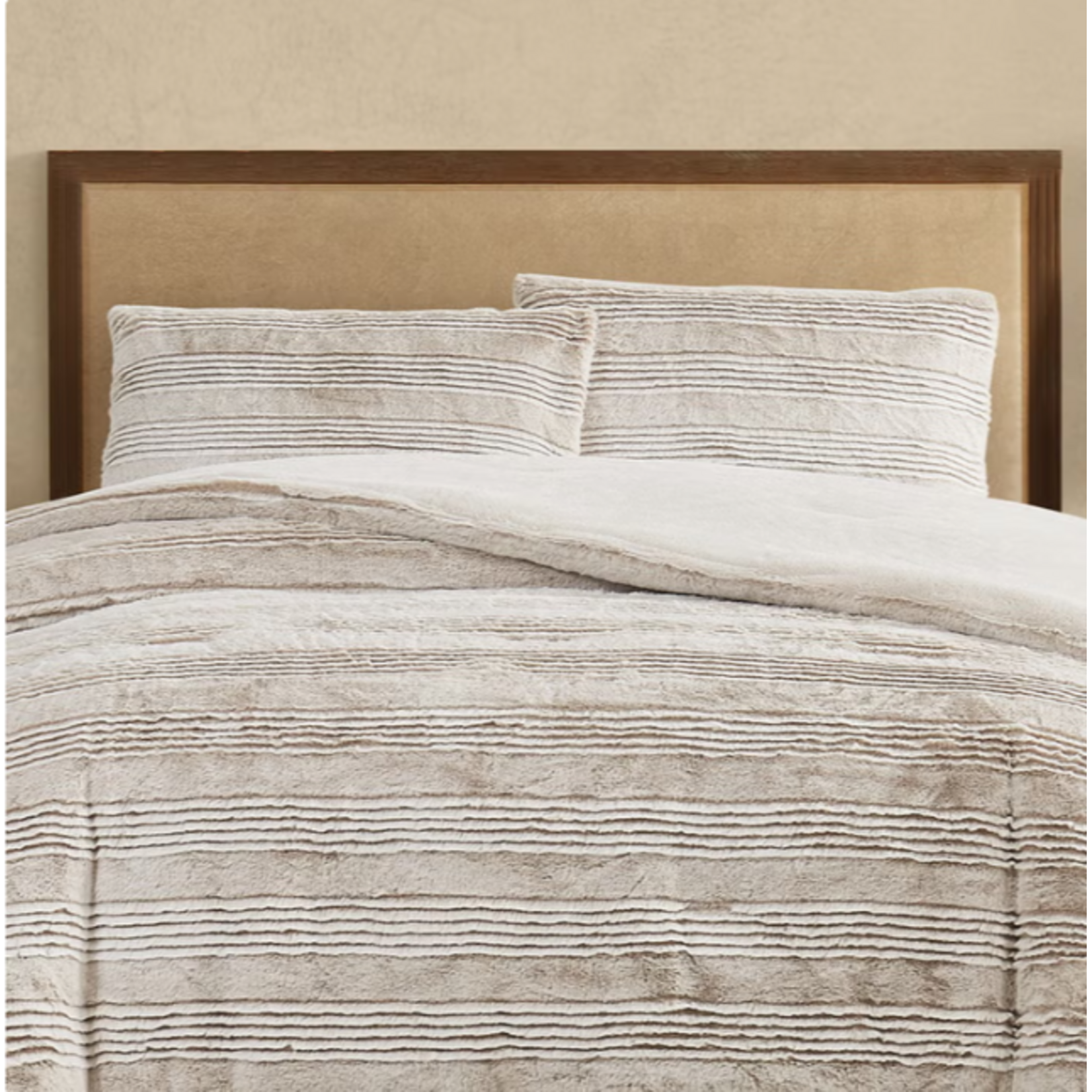 FRYE FRYE Faux Fur Carved 3-piece Comforter Set