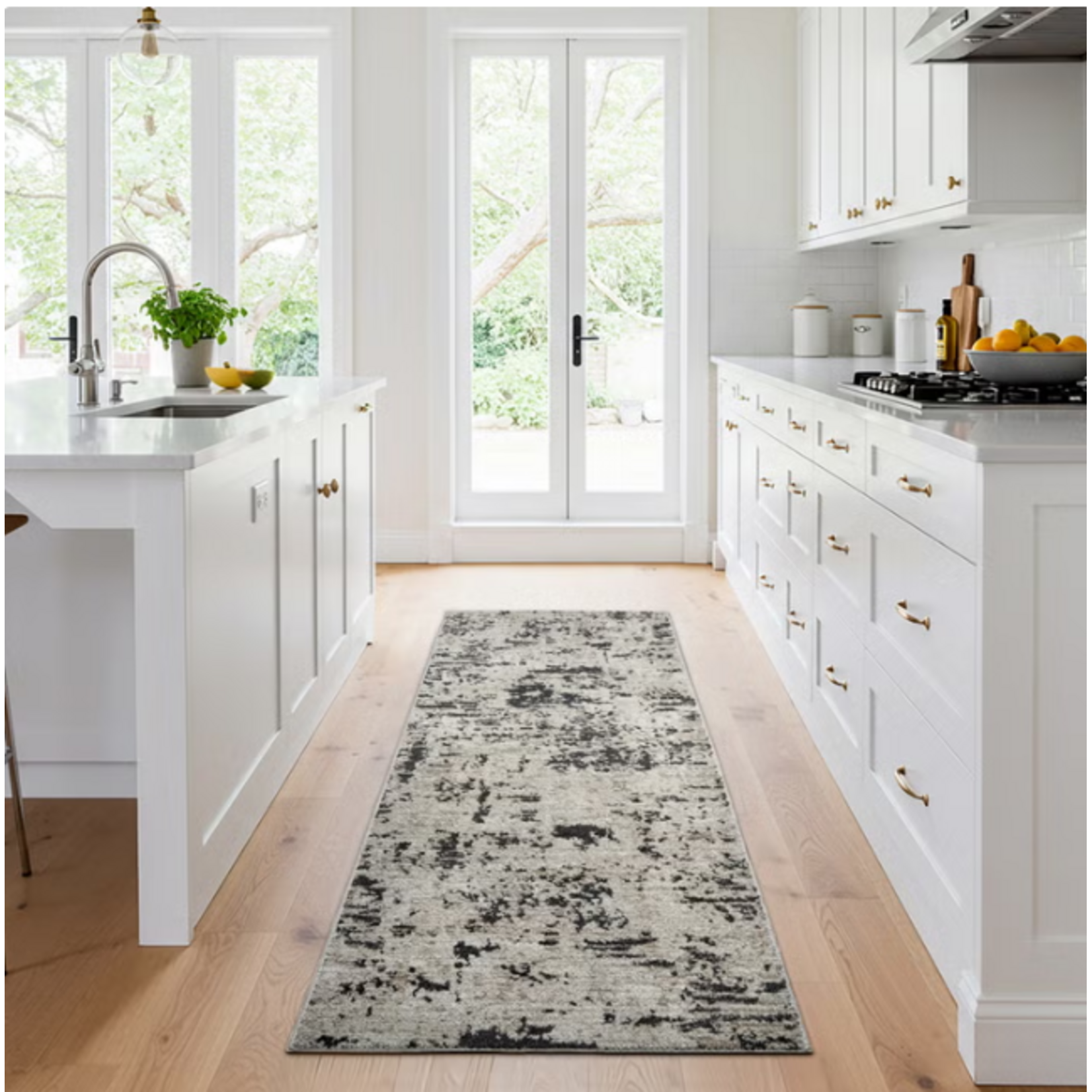 Solaris Runner Rug, Argent Charcoal, 2'2” x 6'