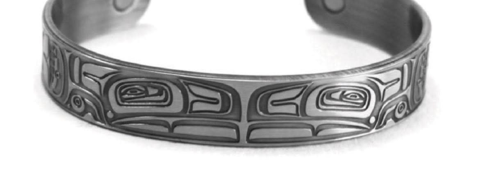 Brushed Silver Bracelet Thunderbird -Morgan Asoyuf