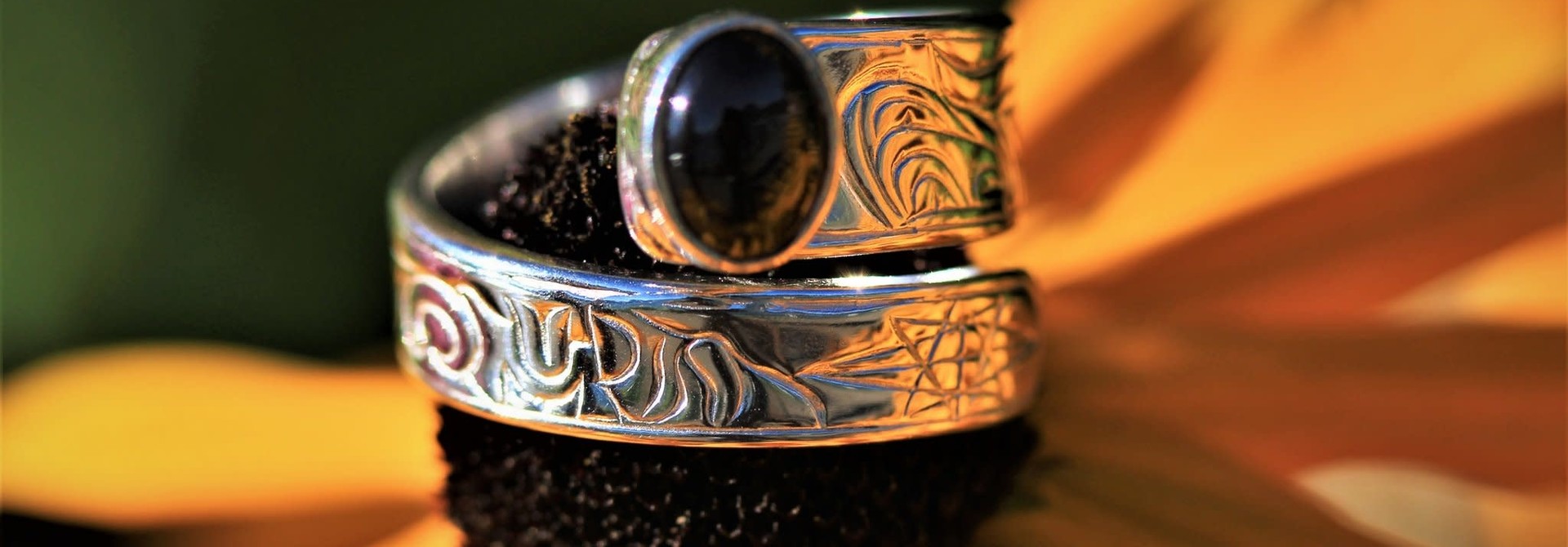 Silver Cast Wrap Ring- Honor our Mother w Onyx size 6