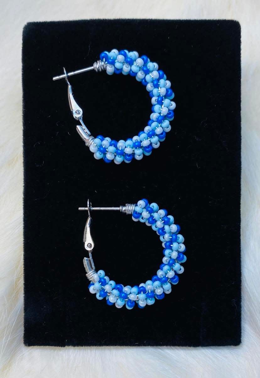 1" Beaded Hoop Earrings by Jenn Carman - Blue/wht-1