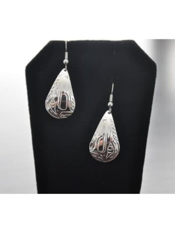 Silver Carved Wolf earrings by Vincent Henson