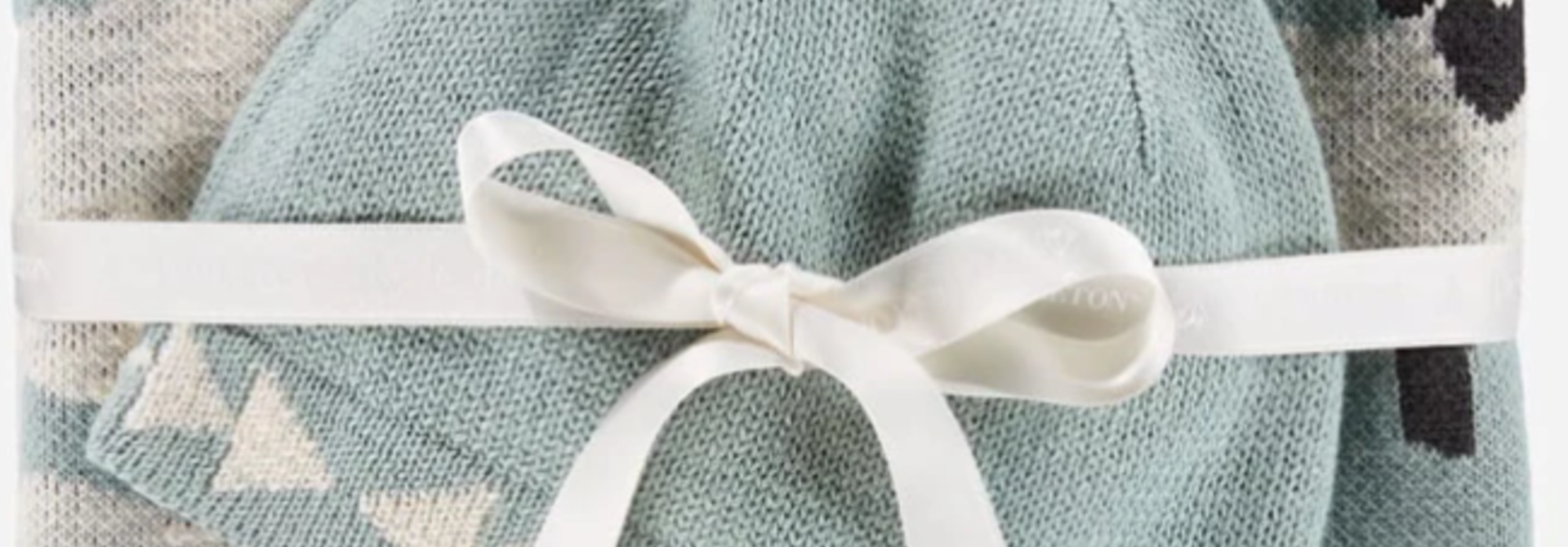 Pendleton Knit Baby Blanket with Beanie Sheep Dreams