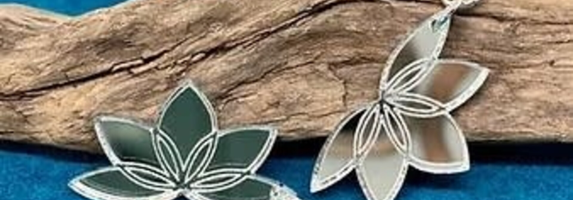 Mini Lotus Flowers Earrings Silver by Jada Creations