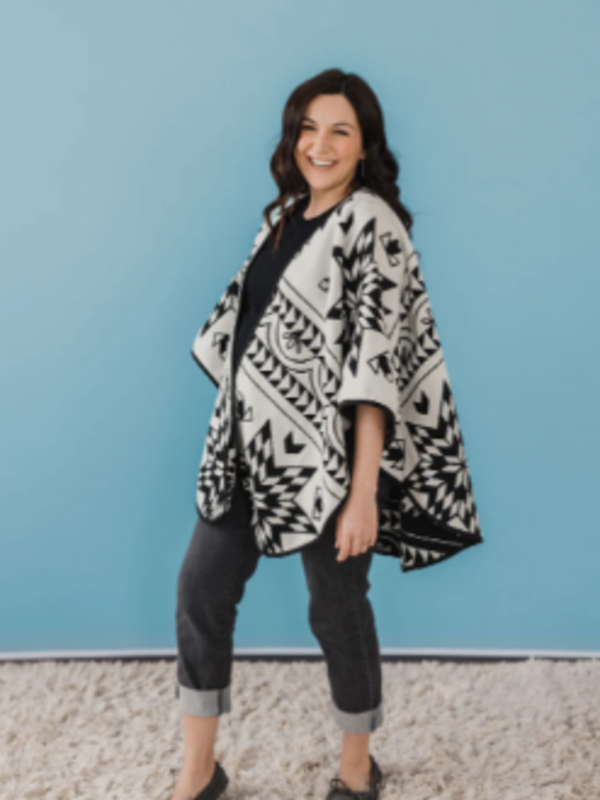 Mini Tipi Reversible Shawl - Star  by Nikki Shawana