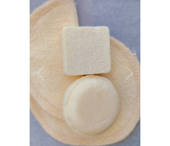 Travel Set- Shampoo & Conditioner Bars by Loakin Botanicals