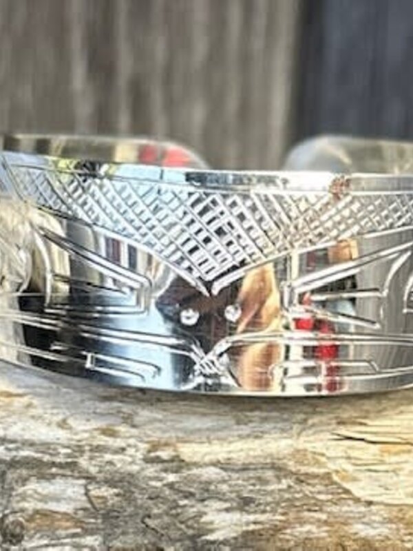 Hand Carved 3/4" Silver Eagle Bracelet by Shirley Stanley