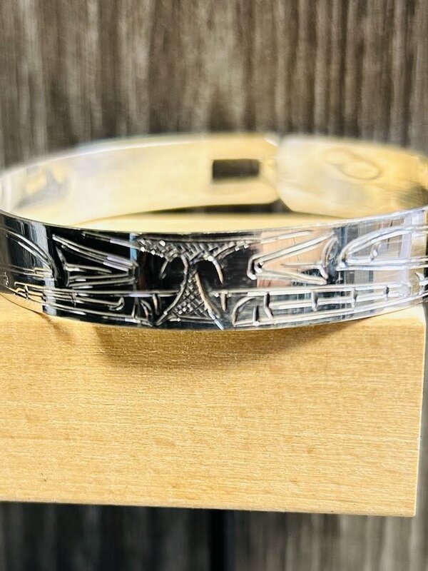 3/8" Hand Carved Silver Bangle - Wolf by Shirley Stanley