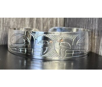 Hand Carved 3/4" Silver Beaver Bracelet by Shirley Stanley