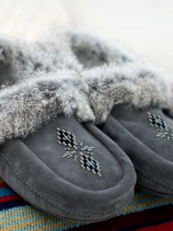 Manitobah Mukluks Suede Tipi Moccasin - Charcoal