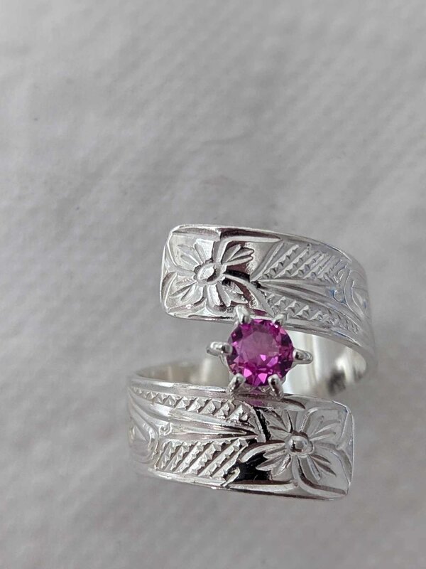 Hand Carved silver wrap ring w stone - Hummingbird by Richard Lang