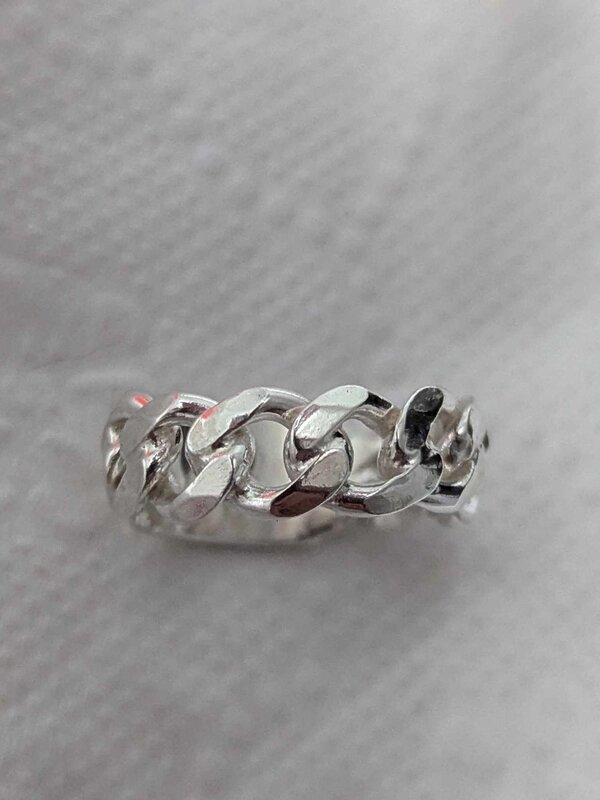 Cuban Chain Style Hand Carved Silver Ring with Peridot s10.5 - Eagle by Richard Lang