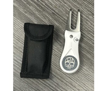 Skull Divot and Ball Marker by Patricia Mather