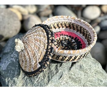 Handmade Pine Needle Basket Black and White with Lid by Deanna Wium