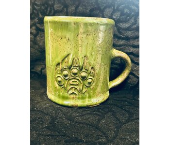 Pottery by Cynthia Robinson - 16 oz Mug w Bear Paw