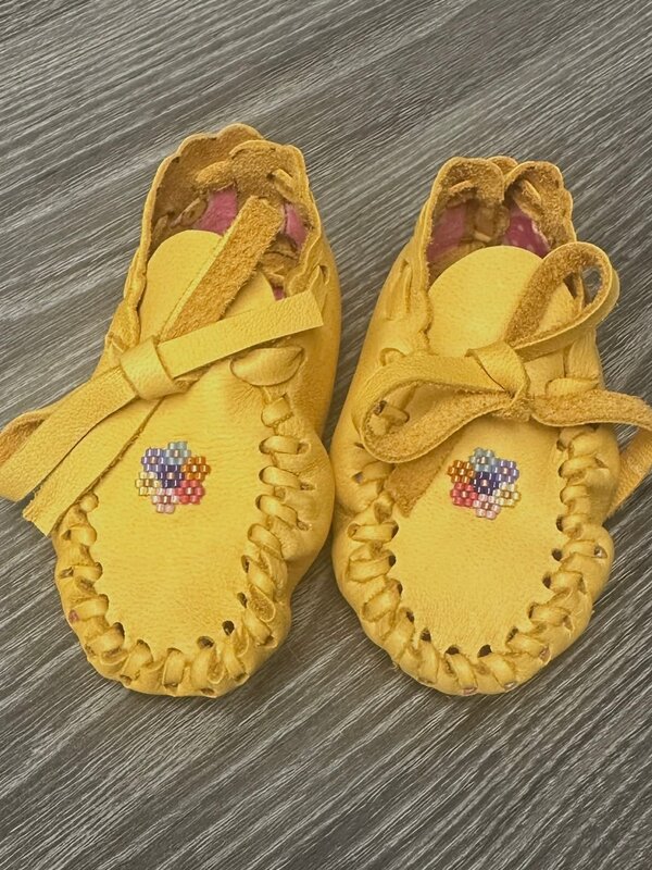 Hand Made New Baby Moccasin with flower beading by Dena Leon