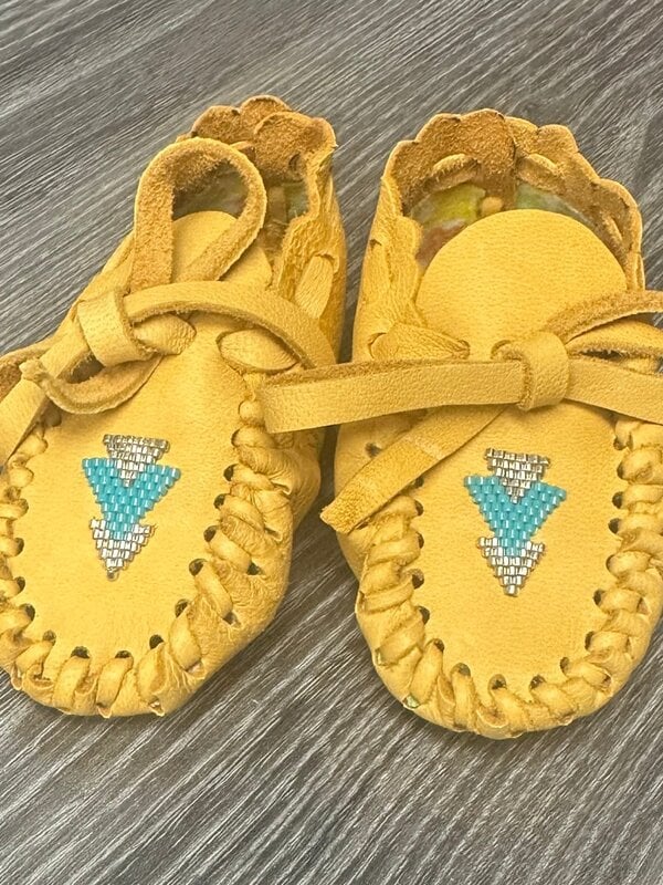 Hand Made New Baby Moccasin with Tri-Triangle -beading by Dena Leon