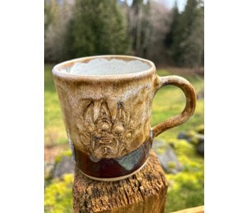 Pottery by Cynthia Robinson -14 oz Bear Paw Mug