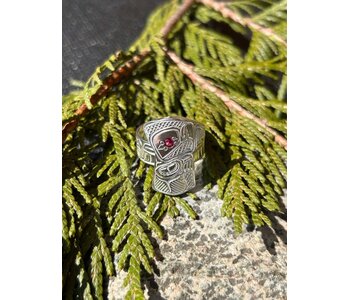 Silver Shield ring Eagle Ruby Gem Eye Size 9 by Richard Lang