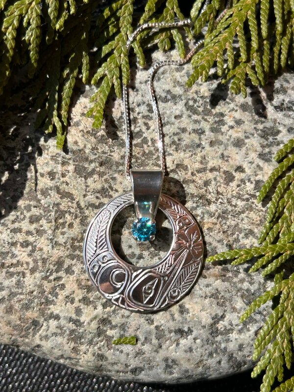 Eclipse Hummingbird Pendant with Aqua Gem by Richard Lang