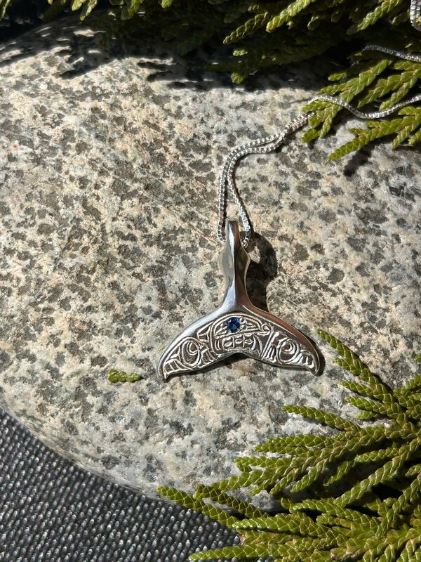 Hand Carved Silver Whale Tail Pendant w Bear Saphire Gem by Richard Lang