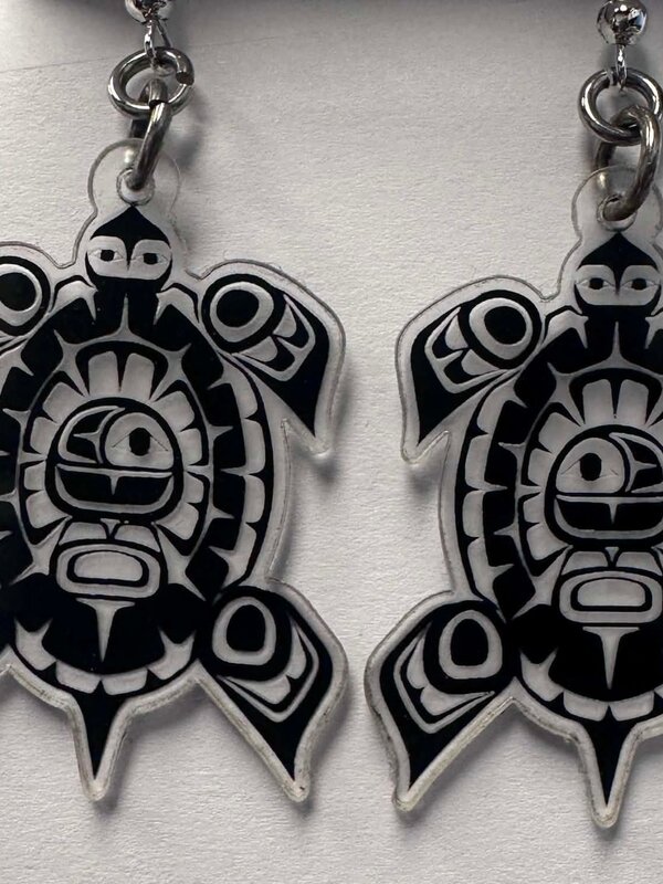 Turtle earrings by Andromeda Reece