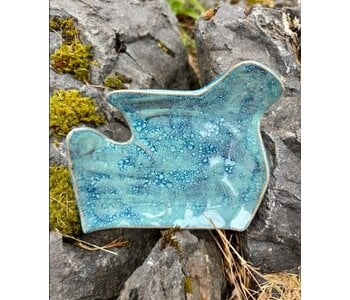 Pottery by Cynthia Robinson - Bear Plate