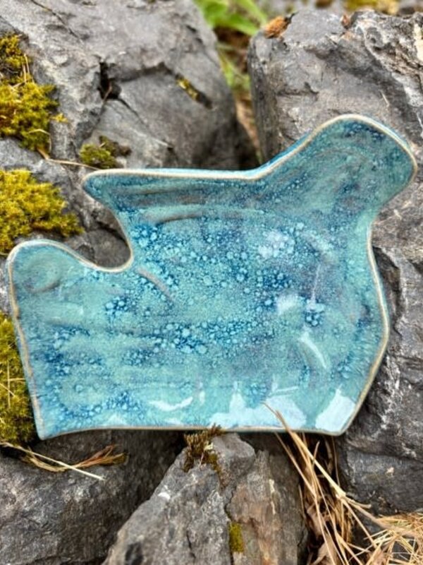 Pottery by Cynthia Robinson - Bear Plate