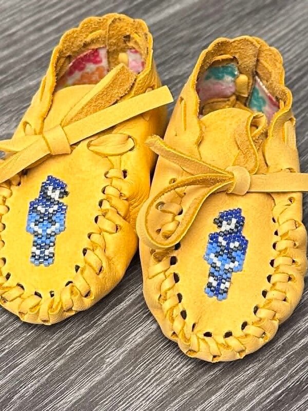 Hand Made New Baby Moccasin with Blue Jay beading by Dena Leon