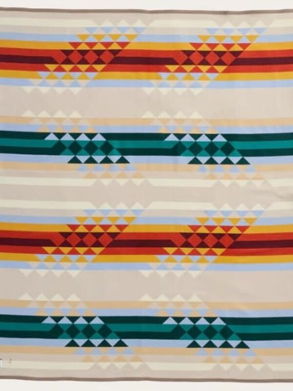 Pendleton Blanket, Unnapped - Jaquard Middle Waters 64"x 80"