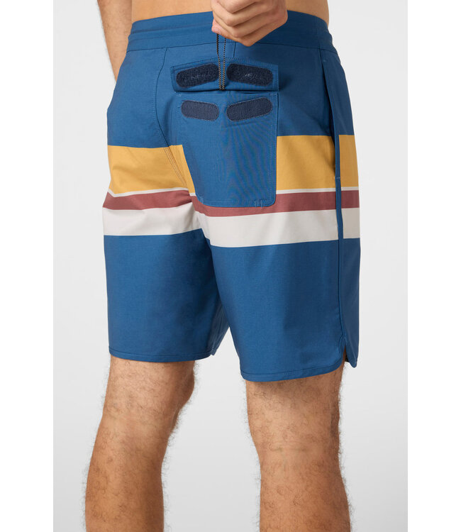 O'Neill M's Cruzer Stripe Scallop Boardshorts