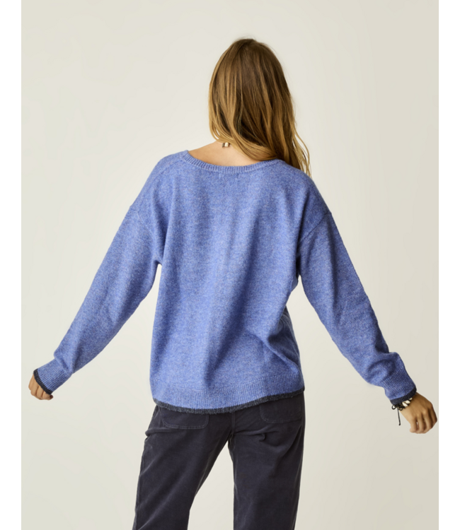 Carve Designs W's Drue Fuzzy Sweater