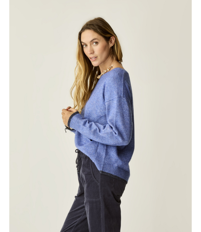 Carve Designs W's Drue Fuzzy Sweater