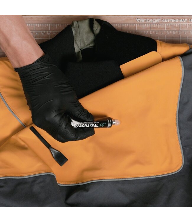 GearAid Aquaseal FD Repair Adhesive & Cure Accelerator